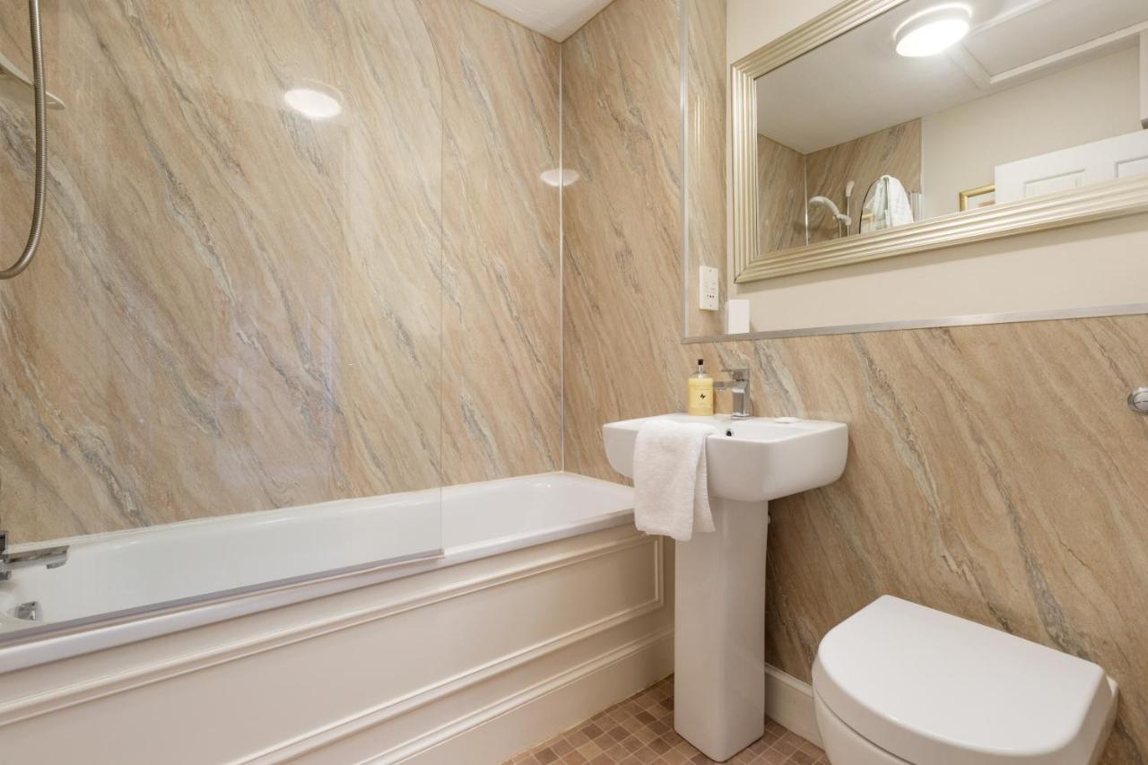 Altido George Square Apartment - Heart Of Old Town/University Эдинбург Экстерьер фото